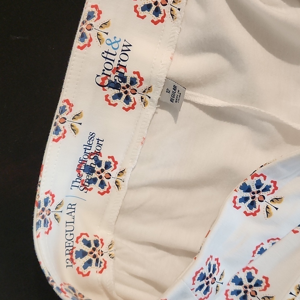 Croft & Barrow Stretch Skort SZ12 - Picture 5 of 9